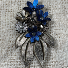 Load image into Gallery viewer, Hair Clips