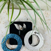 Load image into Gallery viewer, Circle Earrings