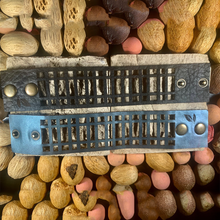 Load image into Gallery viewer, Grid Bracelet