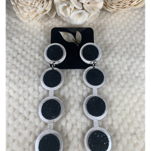 Load image into Gallery viewer, Hanging Dot Earrings