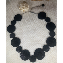 Load image into Gallery viewer, Dot Necklace