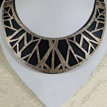 Load image into Gallery viewer, Geometric Collar Necklace