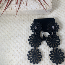 Load image into Gallery viewer, Hanging Flower Earrings