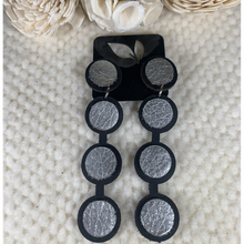 Load image into Gallery viewer, Hanging Dot Earrings