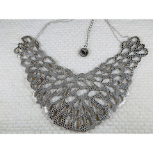 Load image into Gallery viewer, RaineDrop Necklace