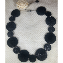 Load image into Gallery viewer, Dot Necklace