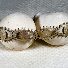 Load image into Gallery viewer, Eye Choker