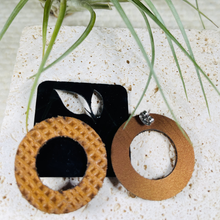 Load image into Gallery viewer, Circle Earrings