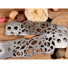 Load image into Gallery viewer, Freeform Bracelet