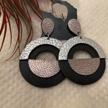 Load image into Gallery viewer, Geometric Circle Earrings