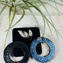 Load image into Gallery viewer, Circle Earrings