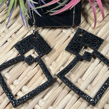 Load image into Gallery viewer, Diamond Cut Earrings