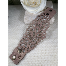 Load image into Gallery viewer, RaineDrop Bracelet