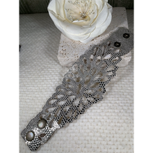 Load image into Gallery viewer, RaineDrop Bracelet