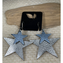 Load image into Gallery viewer, Star Earrings
