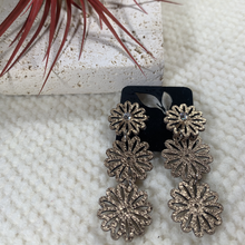 Load image into Gallery viewer, Hanging Flower Earrings
